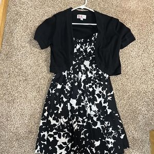 Cute knee length dress.  Size 12